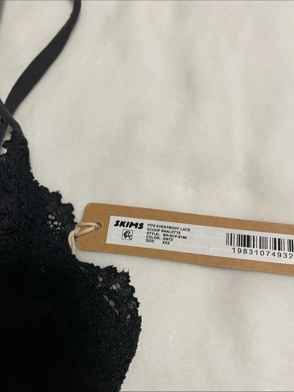 Skims Fits Everybody Lace Scoop Bralette in Onyx NWT